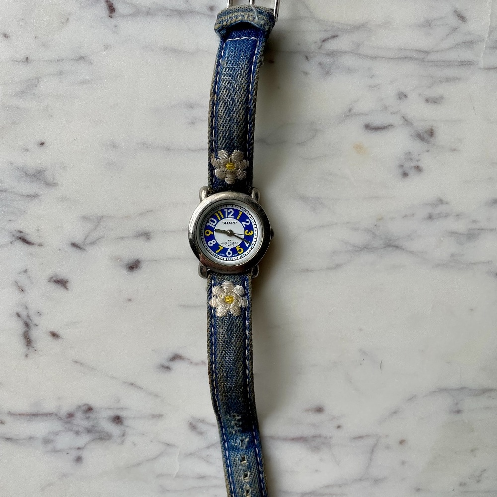 Cute Silver Sharp Watch - Denim Daisies Stitched